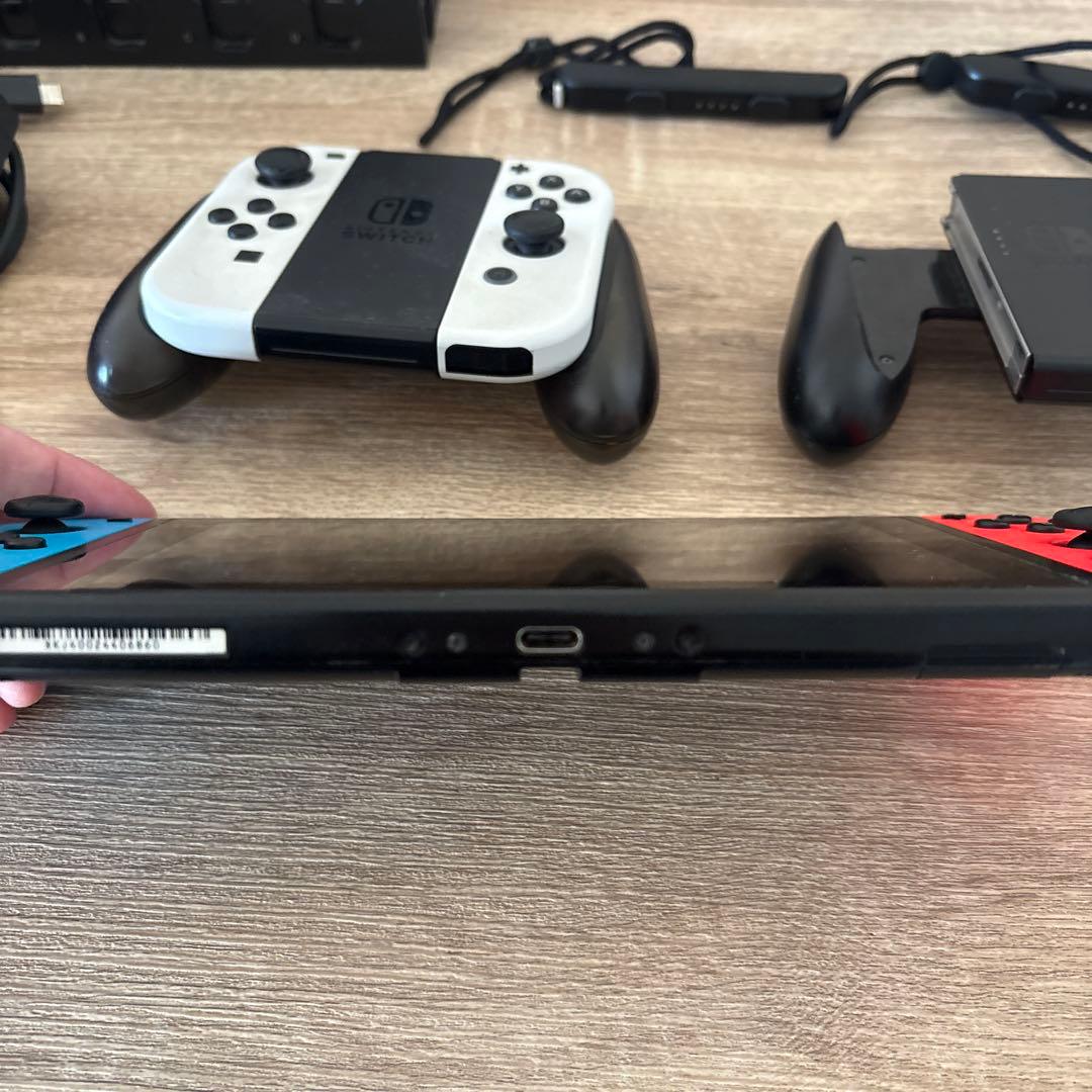 Nintendo Switch JOY-con充電機セット