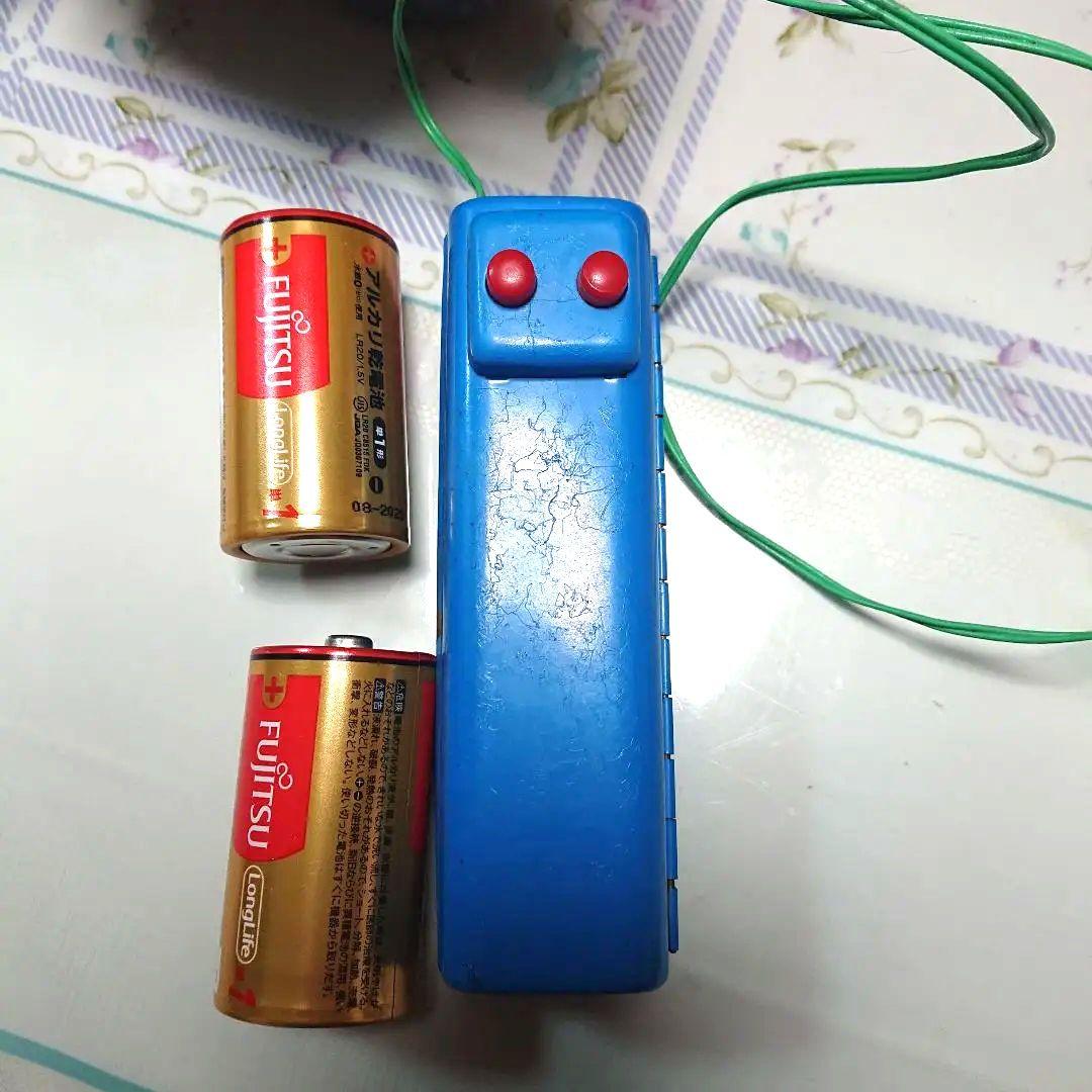 昭和レトロ、ブリキの有線リモコン犬のおもちゃ