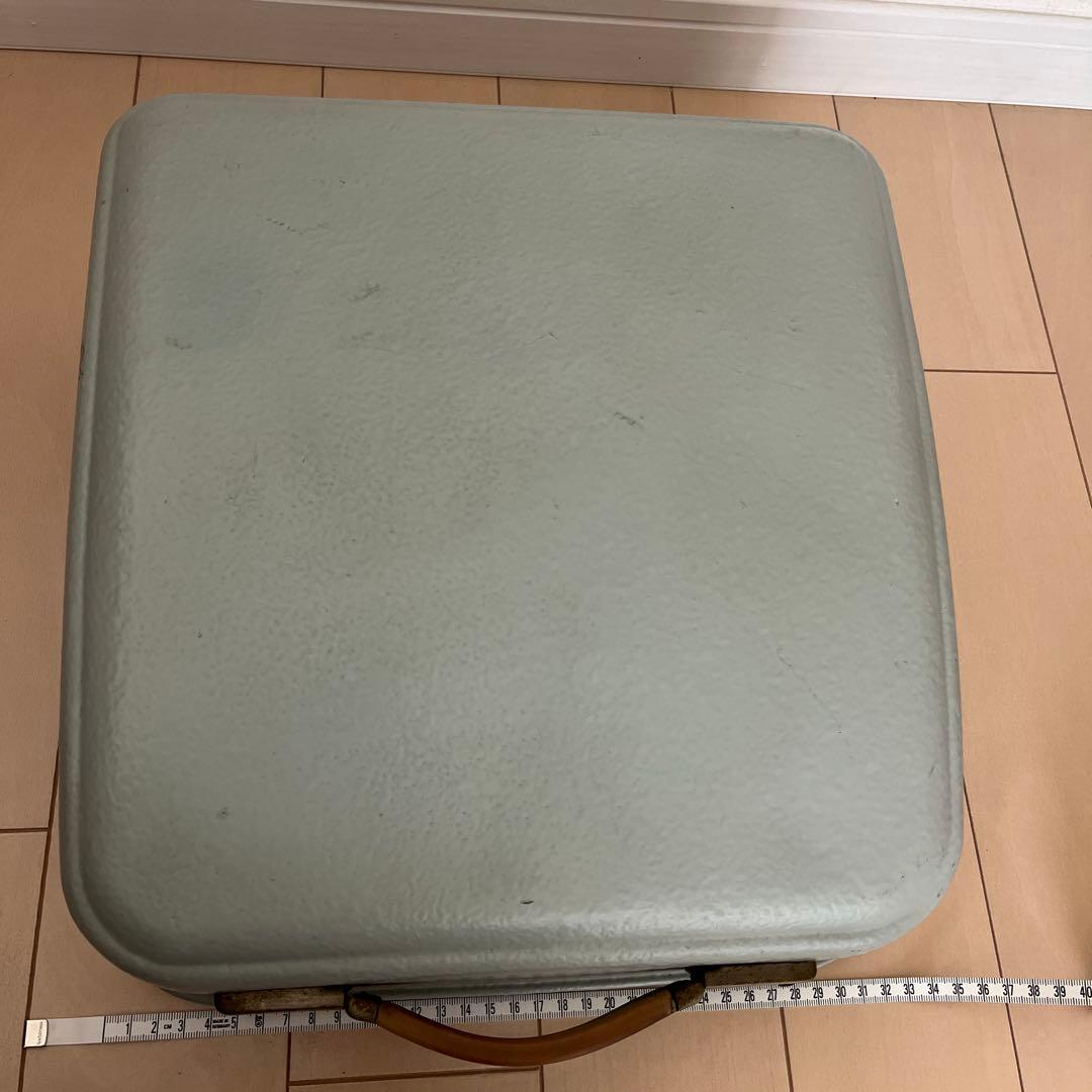 希少 タイプライター HERMES 3000 ウムラウト ドイツ スウェーデン語