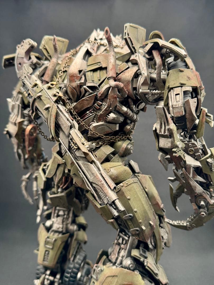 leaf studio メガトロンキット完成品　DOTMメガトロン