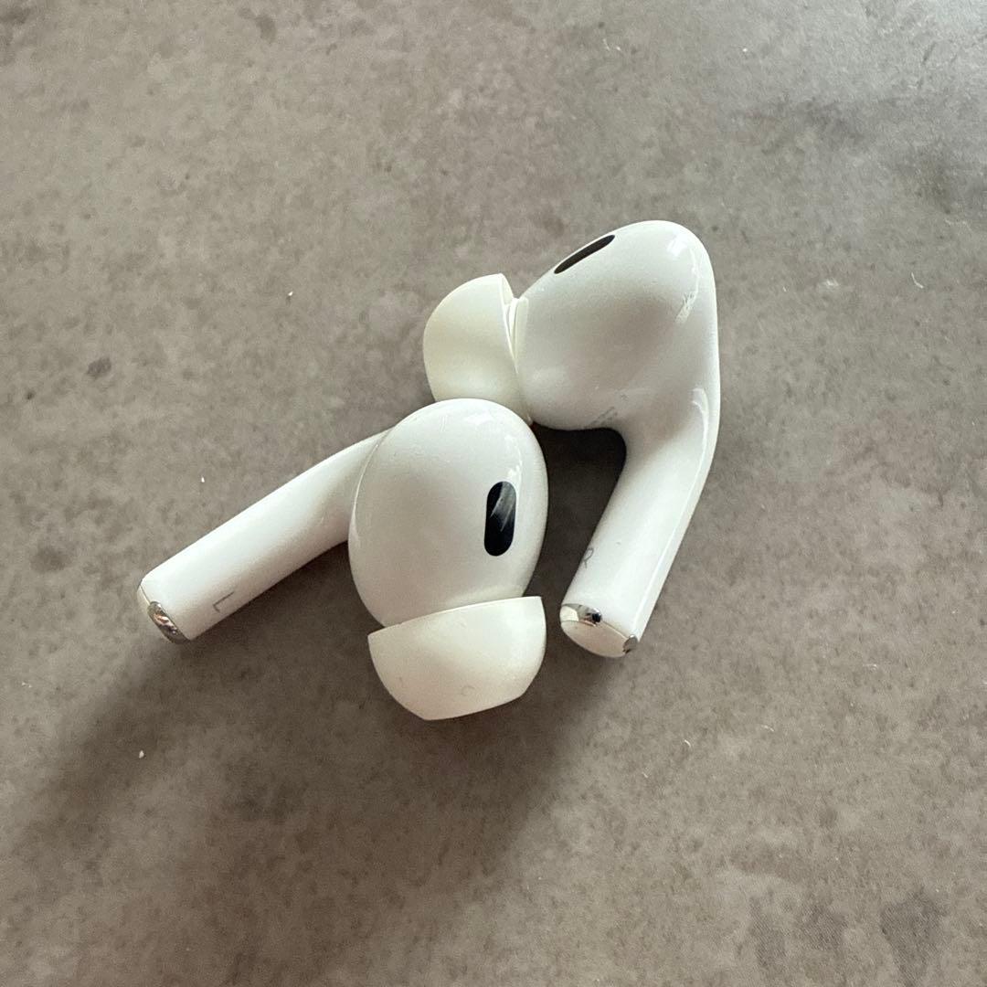 AirPods Pro 2 本体 ホワイト 充電ケース付き
