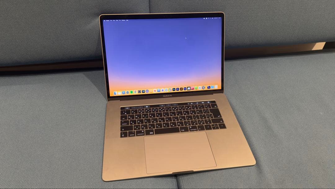 MacBook本体 A1706 15 inch 16GB/250GB MacBook Pro