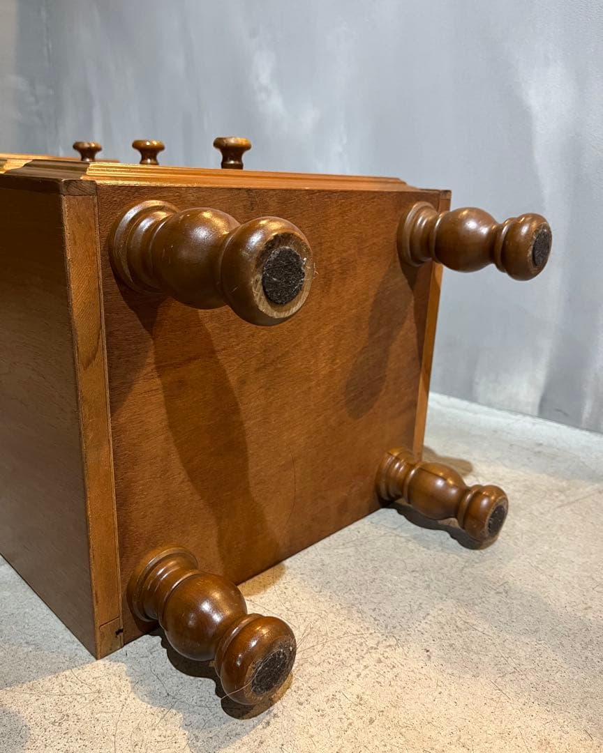 サイドチェスト　ヴィンテージ