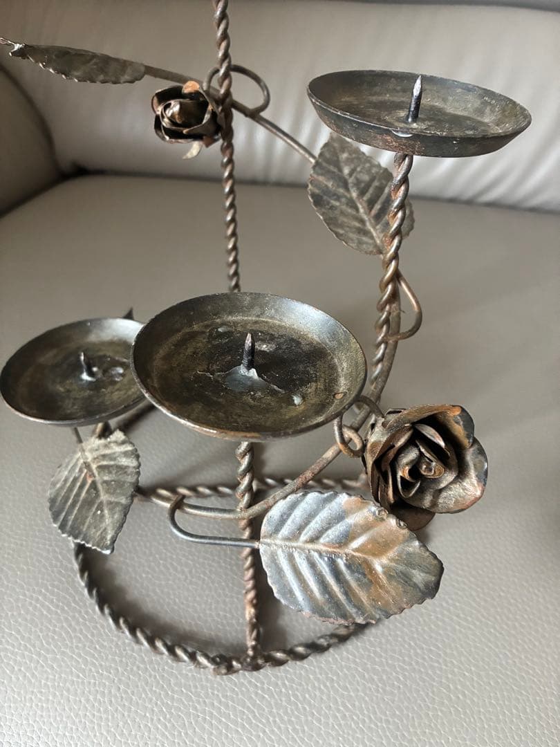 フランスアンティーク　金属製 ローズ キャンドルホルダー　ブロカント