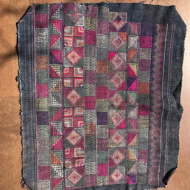 中国少数民族の刺繍布