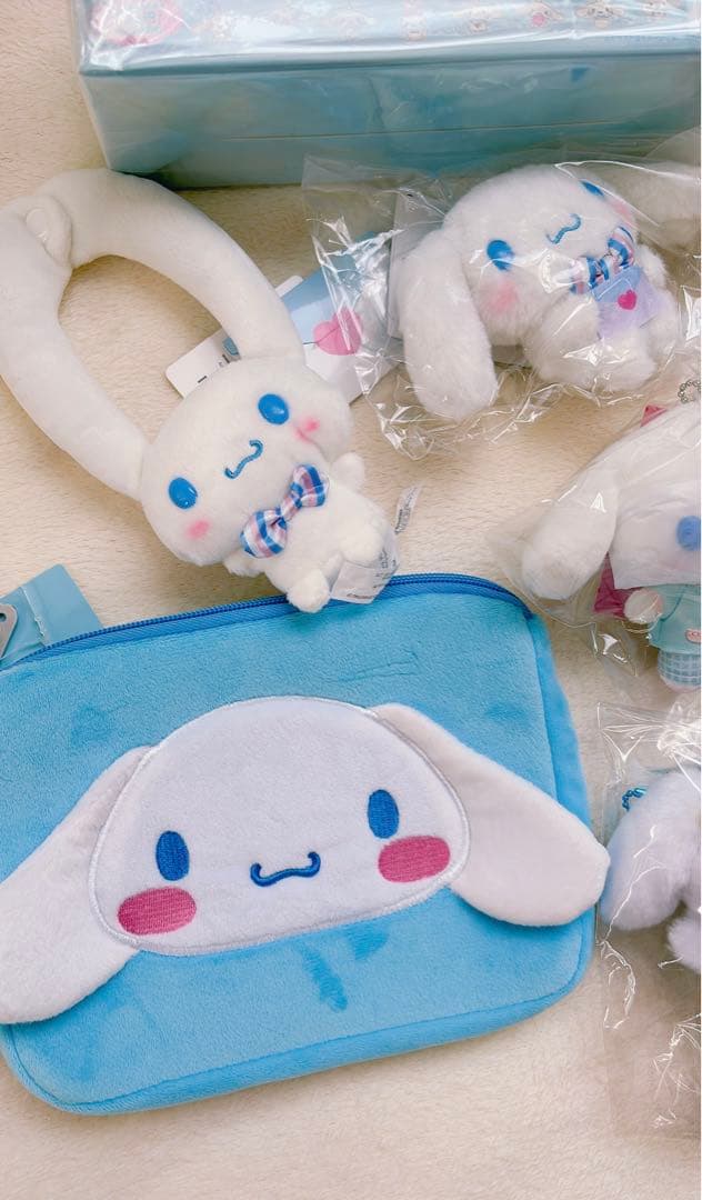 匿名配送❣️サンリオ　シナモロール　シナモン　マスコット　ポーチ　17点セット