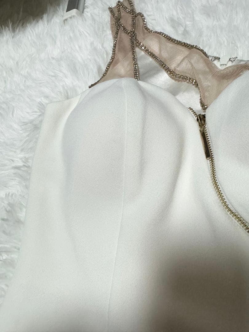 ROBE de FLEURS Glossy スリット　白　M ロングドレス