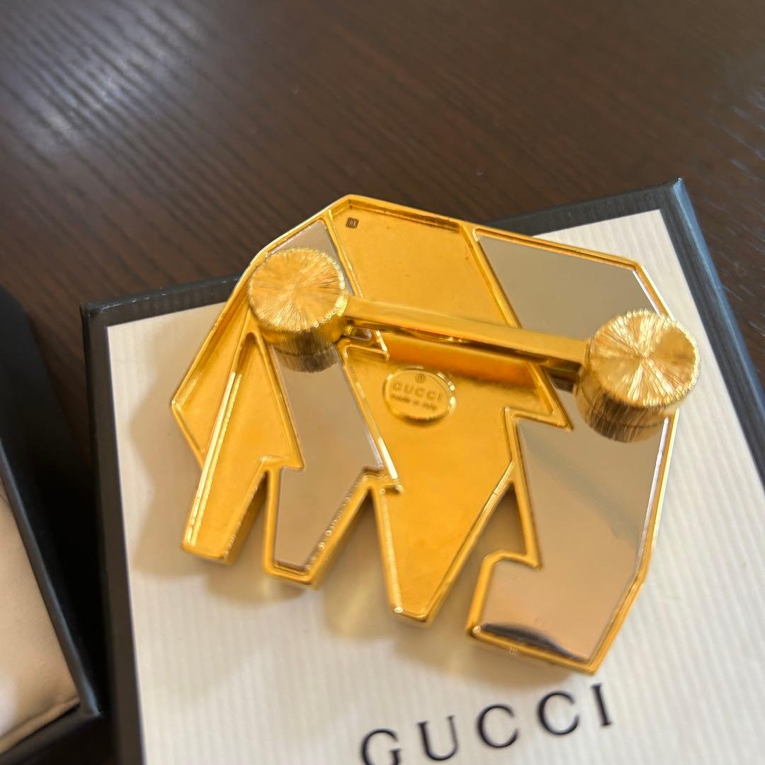 良品★グッチ アニマル ぞうラインストーン付き ブローチ