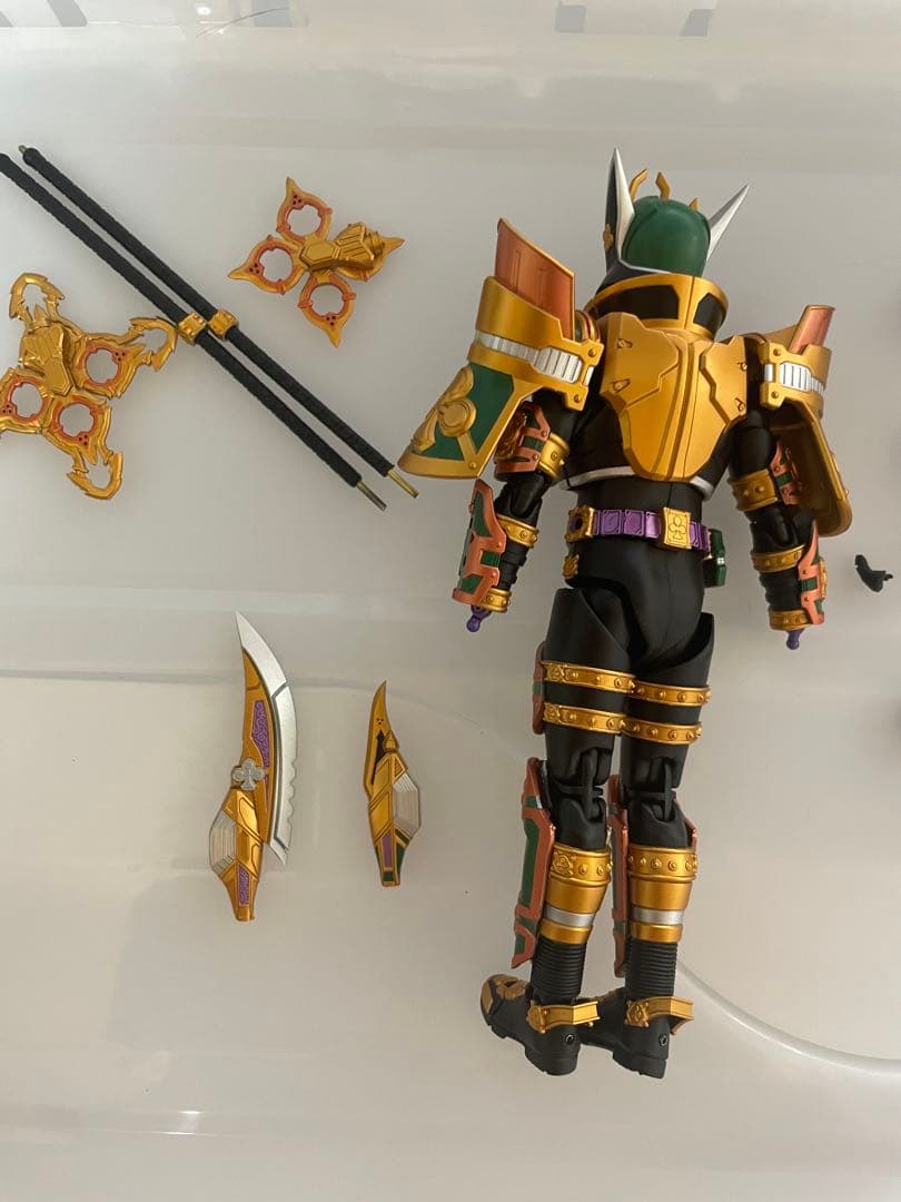 「掘り出し」shf真骨彫規格カスタム　仮面ライダーレンゲル　キングフォーム