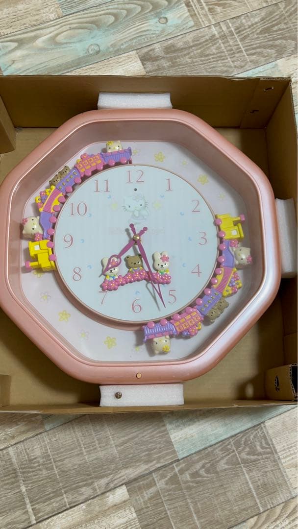 希少レア　ハローキティ　サンリオハローキティ　からくり時計　箱あり
