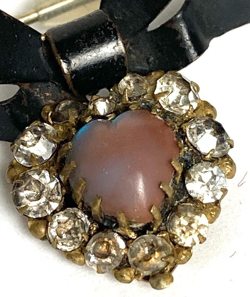 匿名配送 アンティーク サフィレット ハートのブローチ