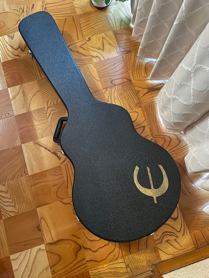 エピフォン カジノ Epiphone Casino ハードケース付き アンプ付き