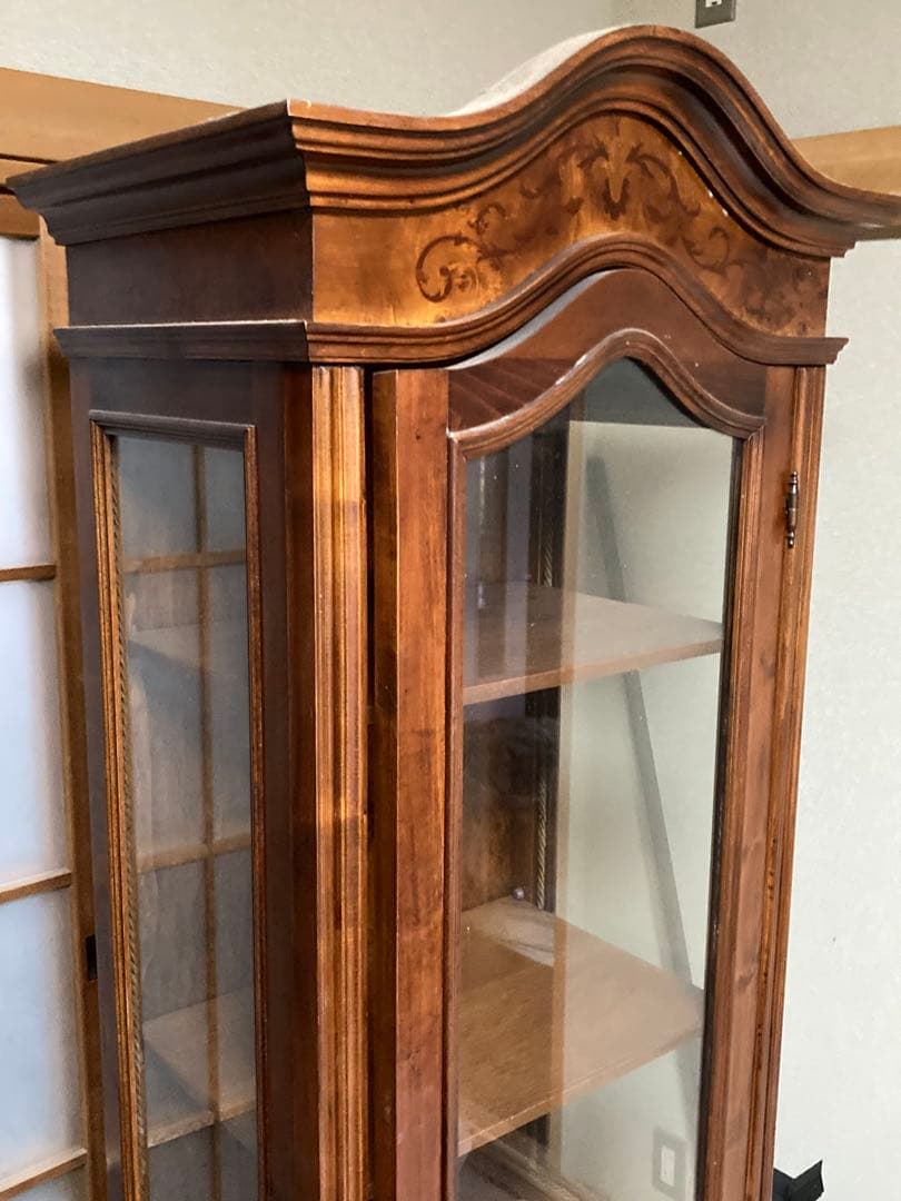 木製　キャビネット　アンティーク