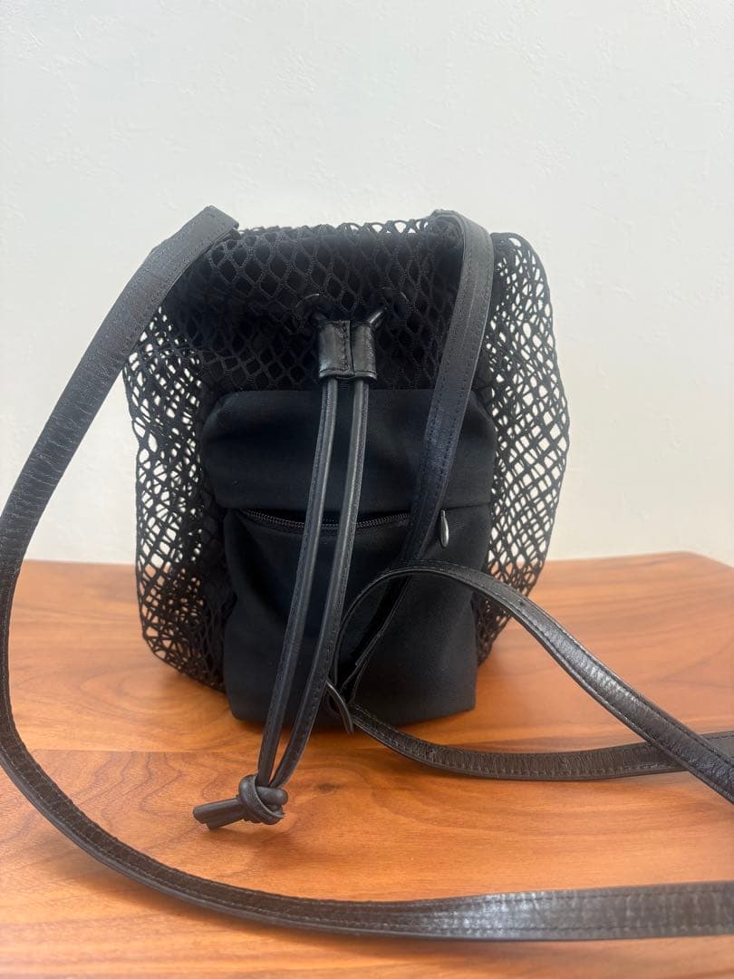 ワイズ　ショルダーバッグ