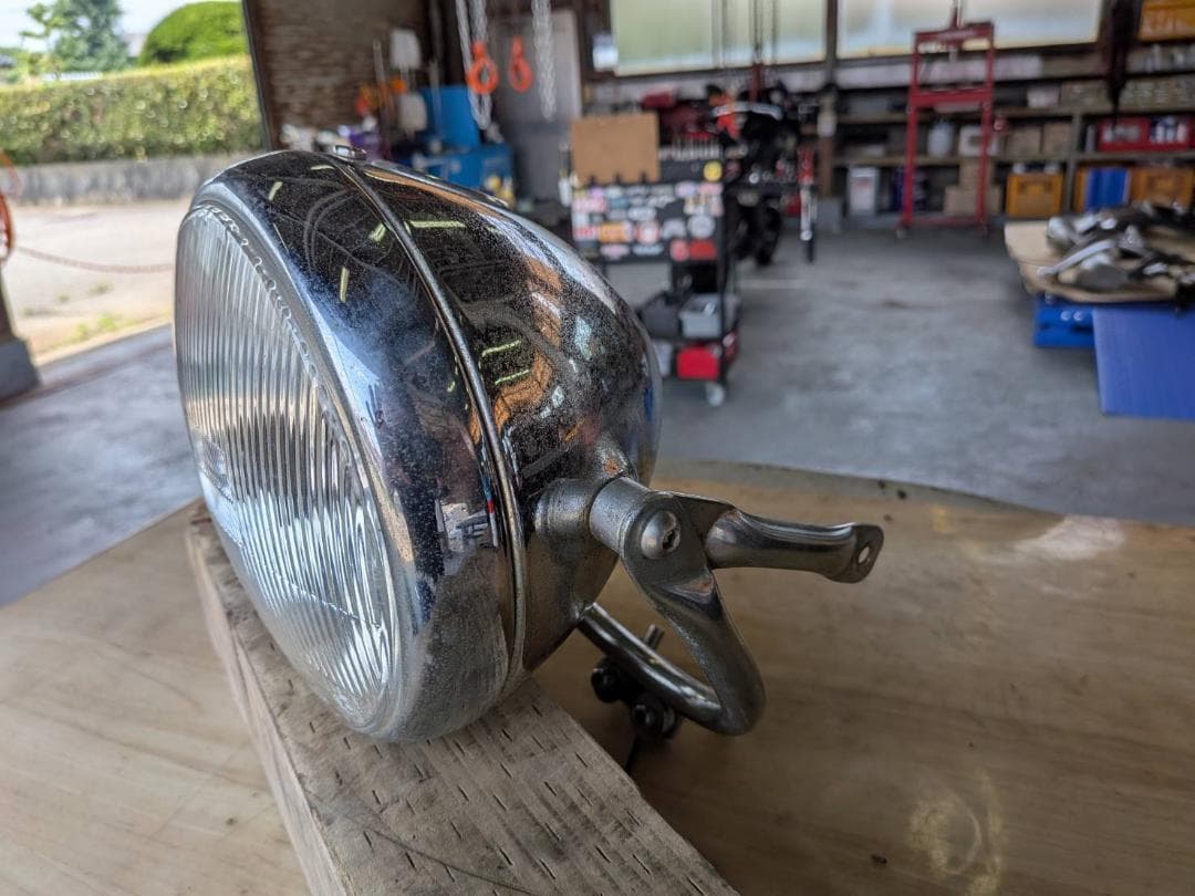 SR400　社外ルーカスヘッドライト、ステー、ハンドルストッパーセット