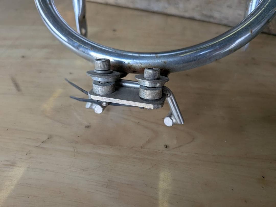 SR400　社外ルーカスヘッドライト、ステー、ハンドルストッパーセット