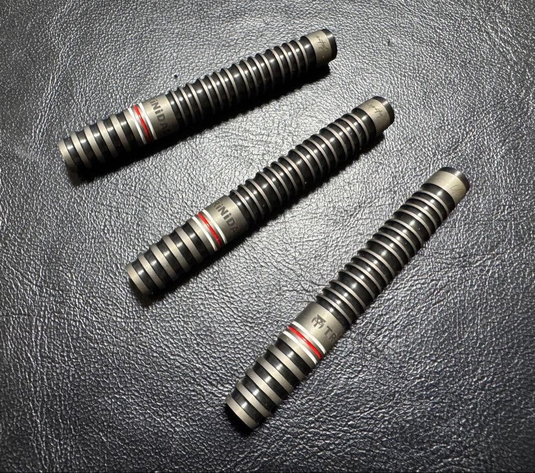 激レア トリニダード ゴメス14 山田勇樹モデル エスダーツ限定モデル