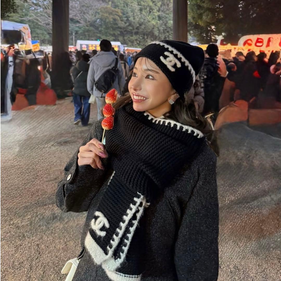 CHANEL CCマークニット帽 ブラック/ホワイト