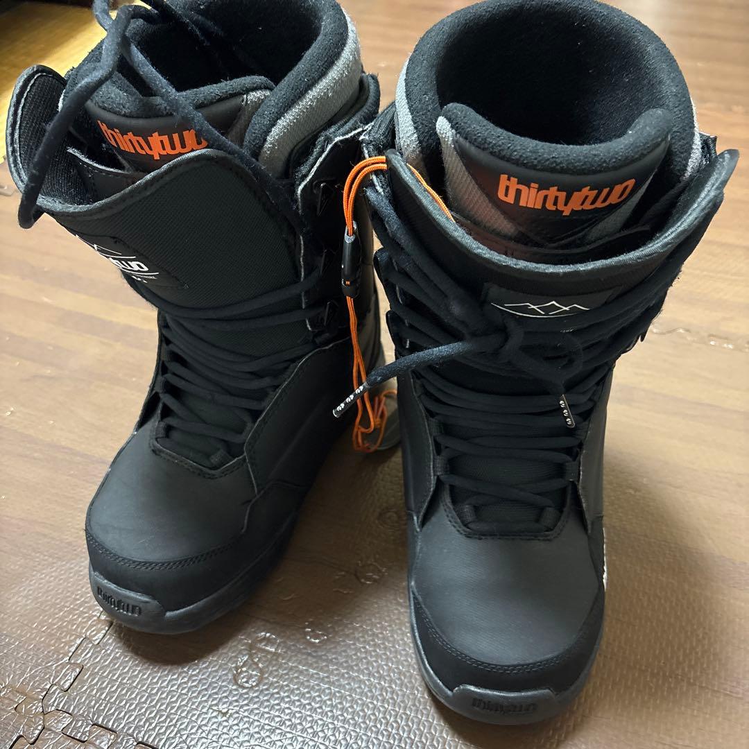 Thirtytwo サーティーツー　USサイズ　メンズ 7.5