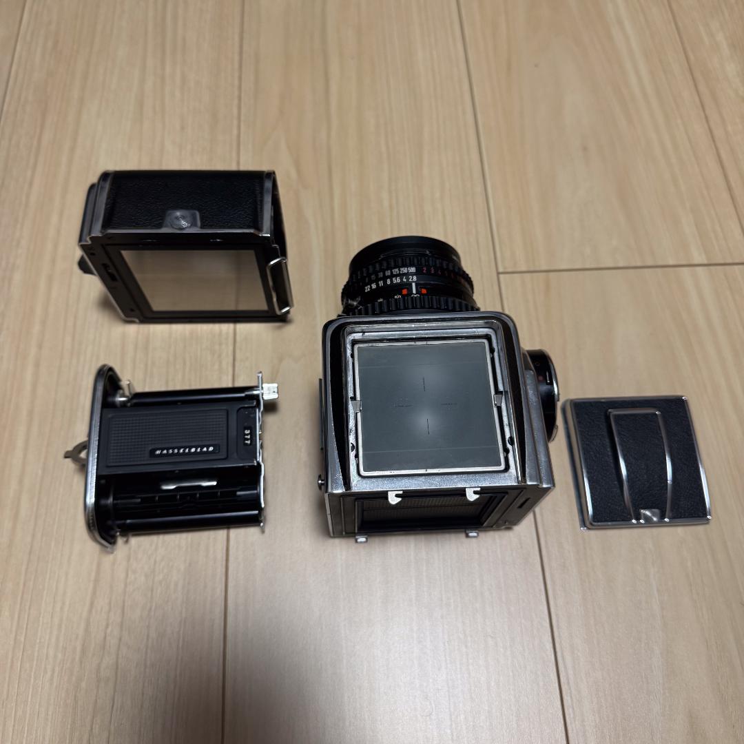 フィルムカメラ Hasselblad 500C/M Planar T 80mm f2.8