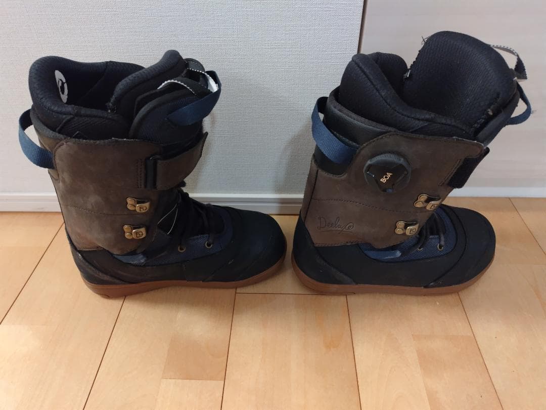 DEELUXE AREth RIN (ディーラックス アース リン)