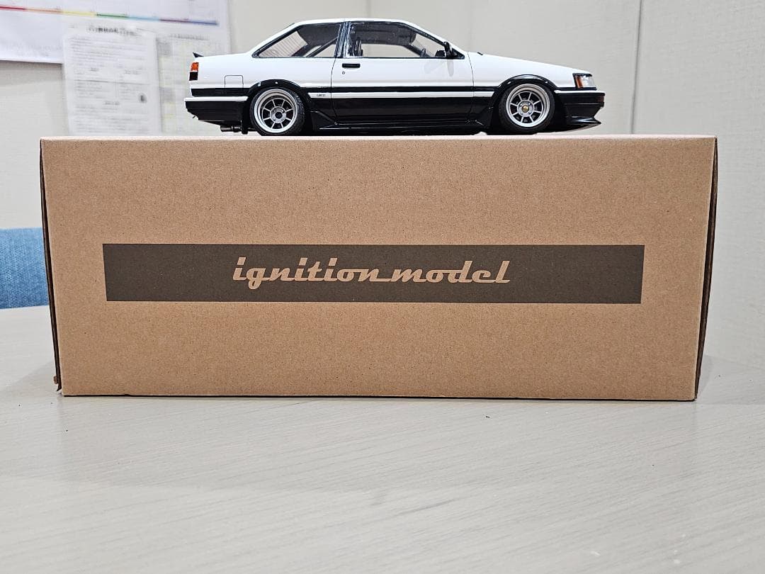 ignitionmodel　1/18　トヨタ　カローラ　レビン　GT-Apex