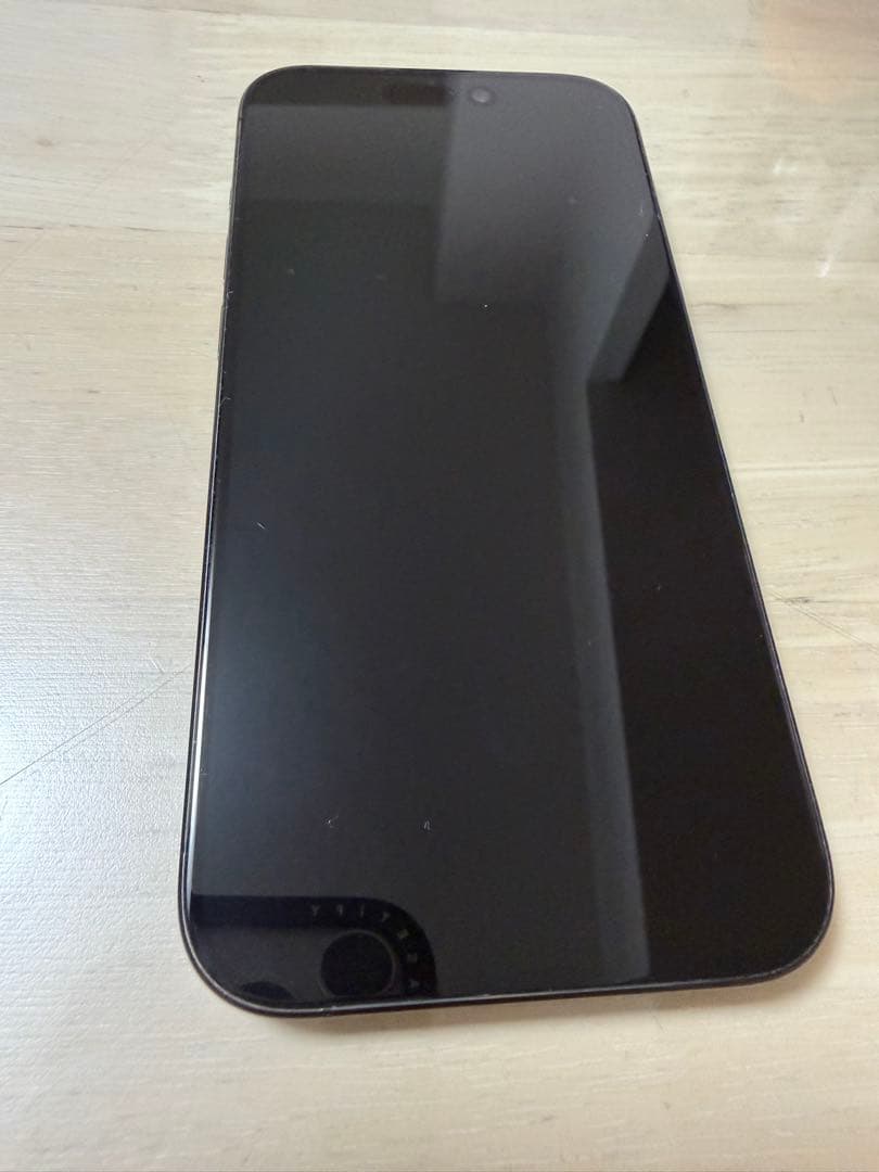 Apple iPhone 15Pro 256GB ブラックチタニウム　本体