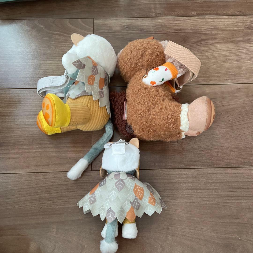 秋のぼうけん　タッセル　ぬいぐるみバッジ　ジェラトーニ　ダッフィー