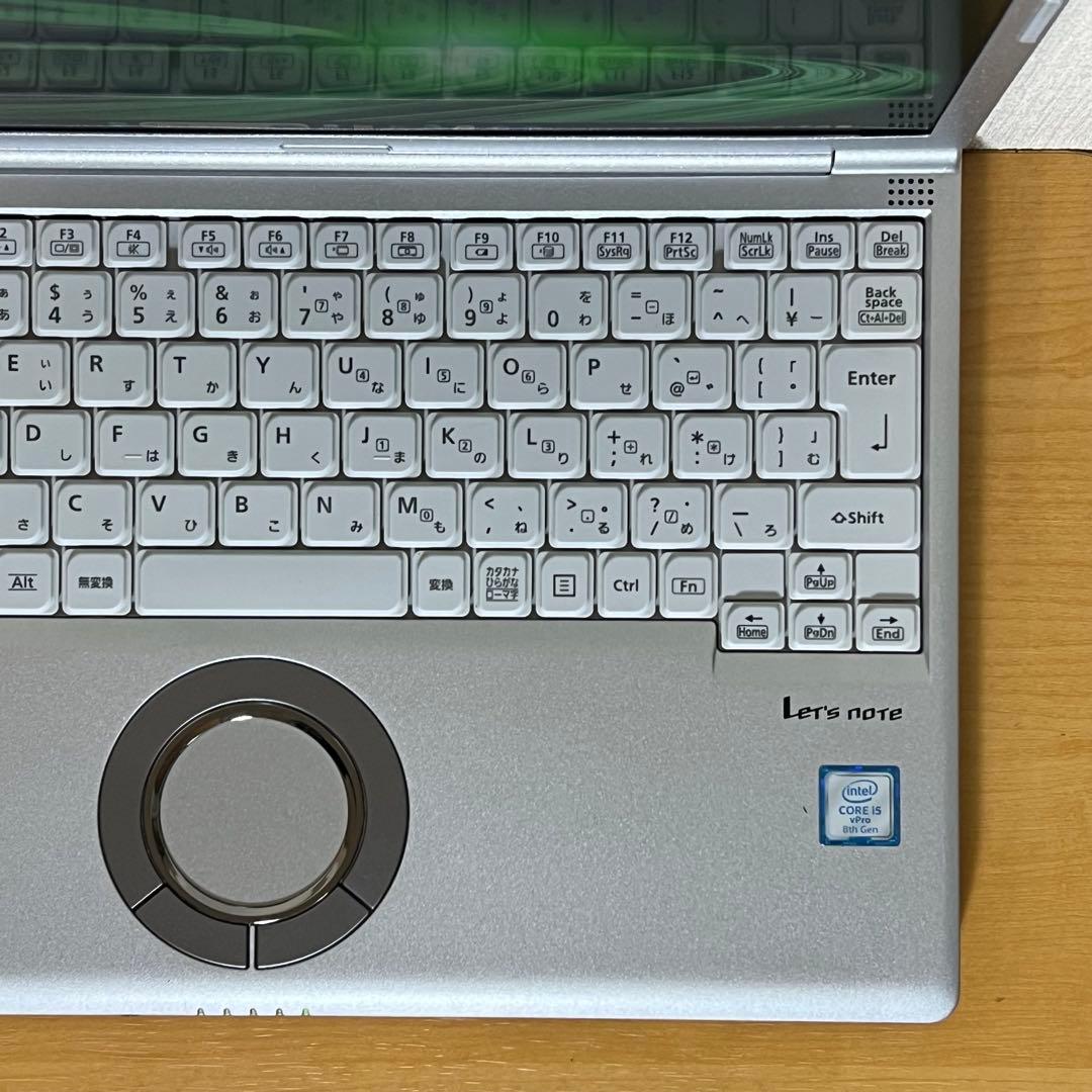 バッテリー良好!レッツノートSV8 i5 8G／256GB／光学ドライブ