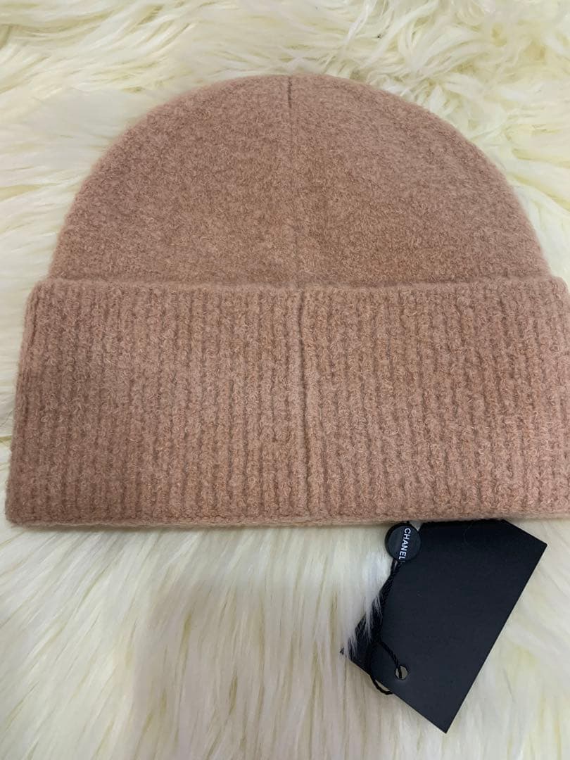 CHANEL ニット帽　海外正規品　新品　ベージュ