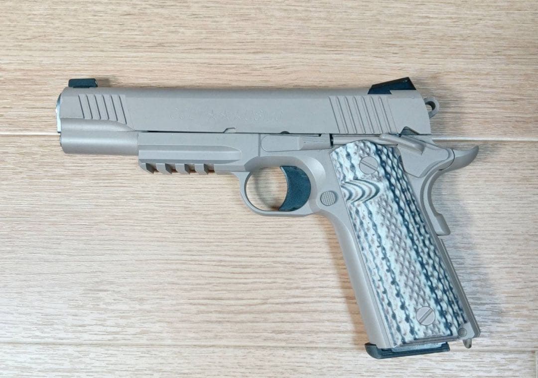 東京マルイ COLT M45A1 CQBピストル（USMC） ガスブローバック
