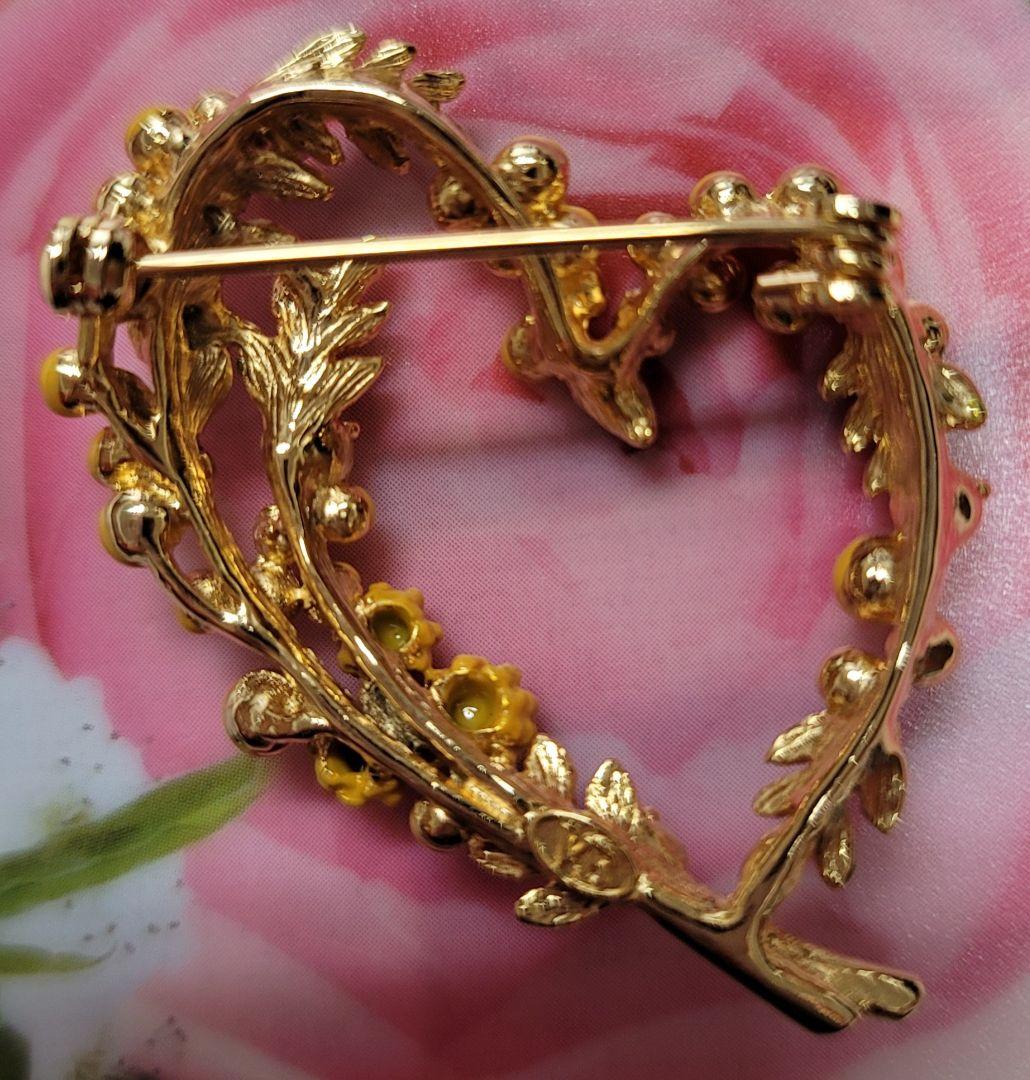 ★ヴァンドームブティック　ミモザブローチ　ハートリース★