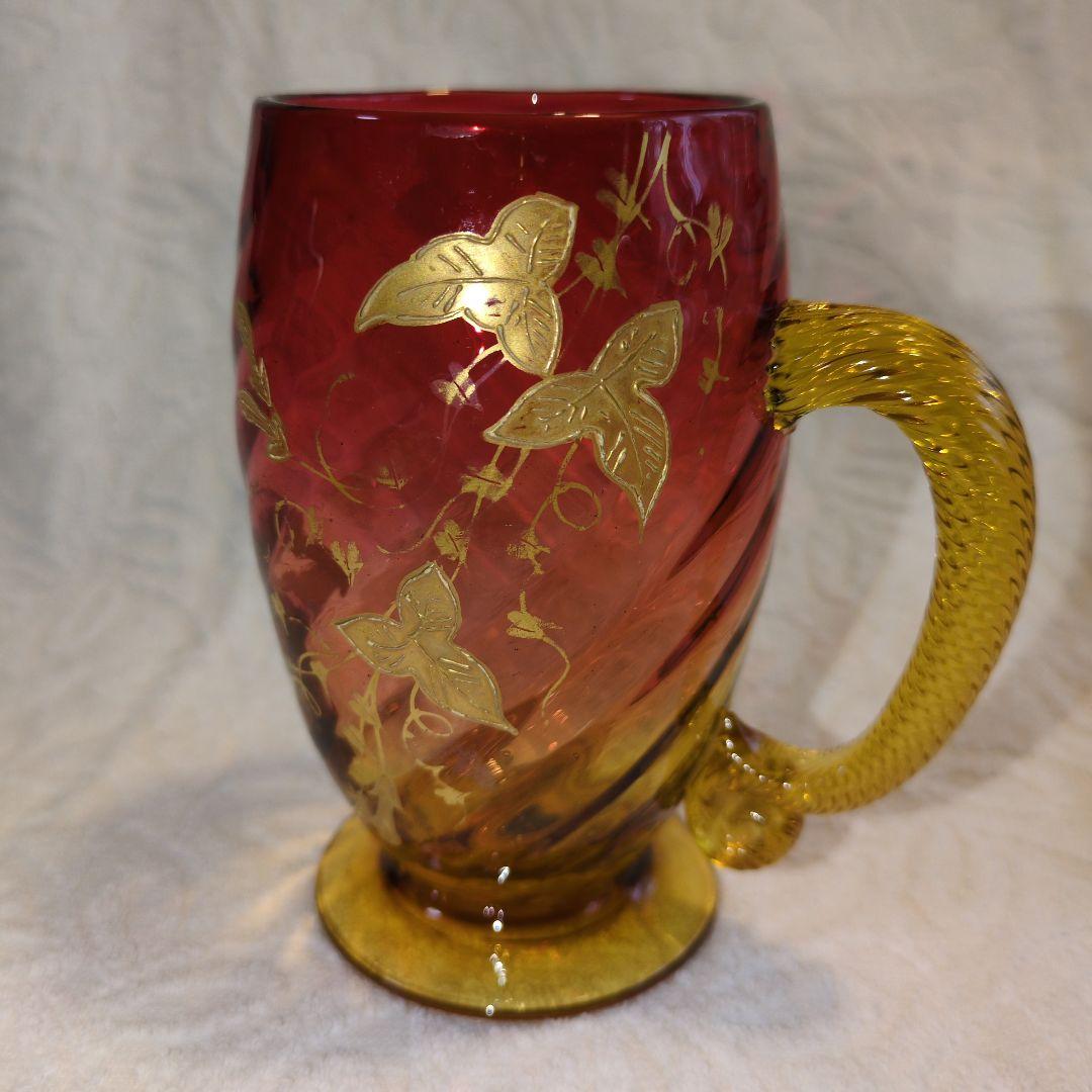 再お値下げしました❢オールドバカラ、赤と金のつる花柄グラス 超希少のお品物です。