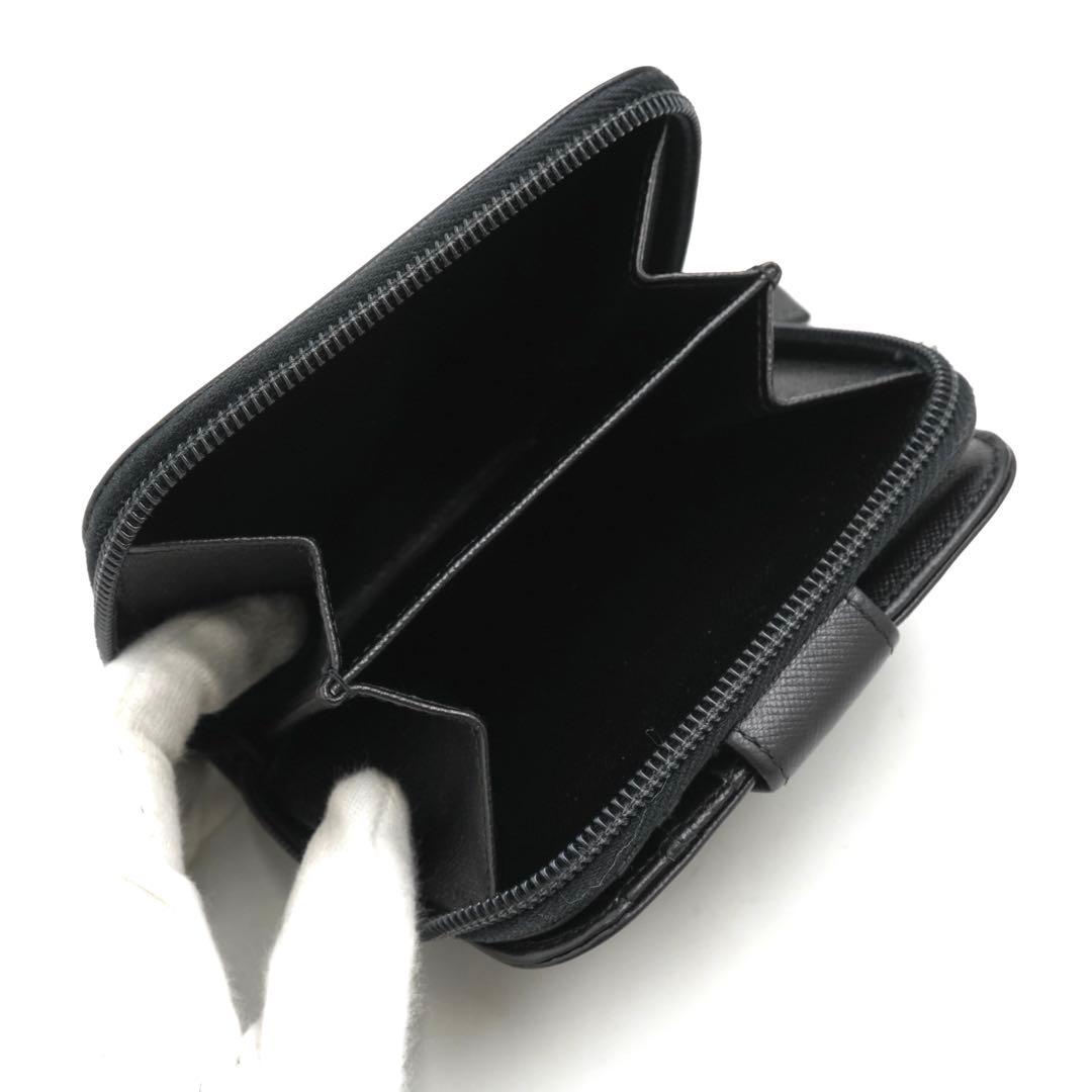 ✨未使用に近い✨　PRADA ミニ財布　サフィアーノレザー　三角プレート　黒色