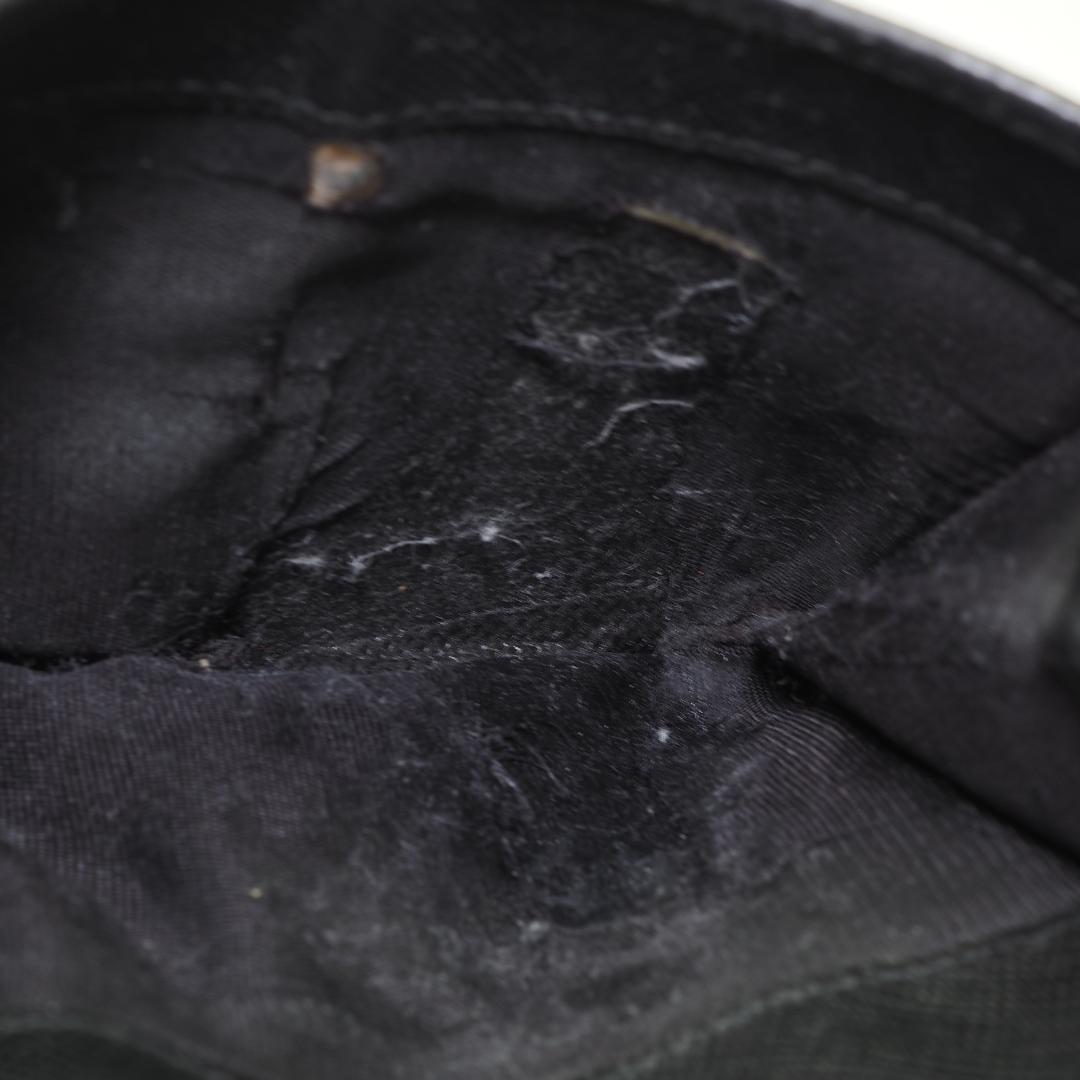 PRADA プラダ 二つ折り財布 サフィアーノ 三角ロゴ ブラック 黒