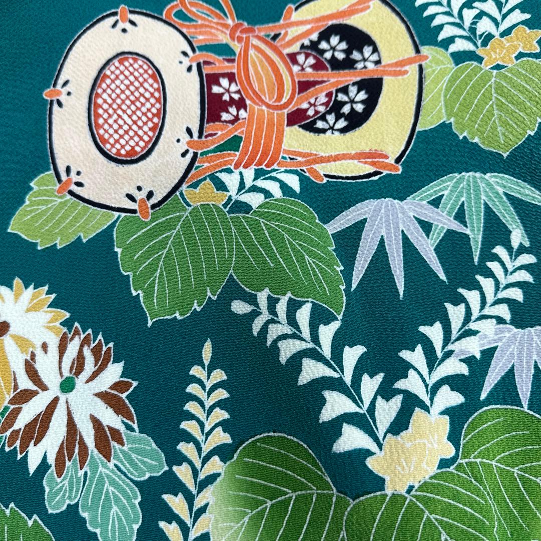 逸品 手描き友禅 和楽器 桐 振袖 作家物