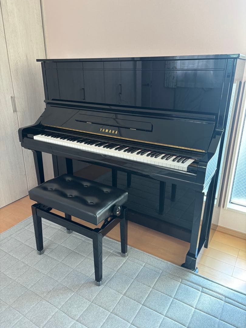 YAMAHAヤマハアップライトピアノ 黒 YU3