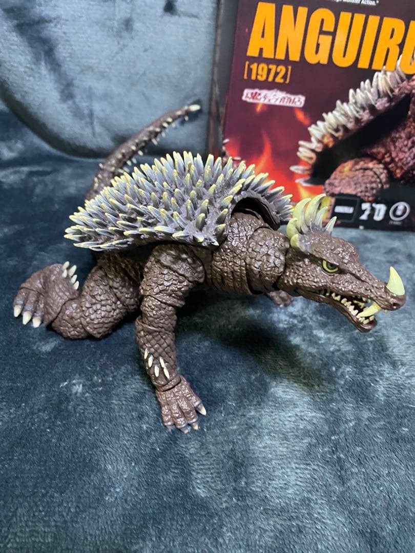 R*R様 shモンスターアーツ アンギラス