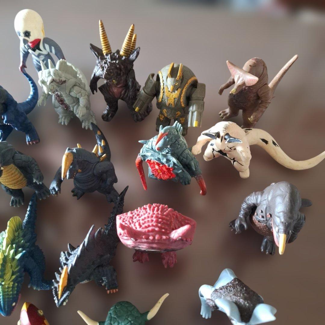 ウルトラマン 怪獣フィギュア 21体セット