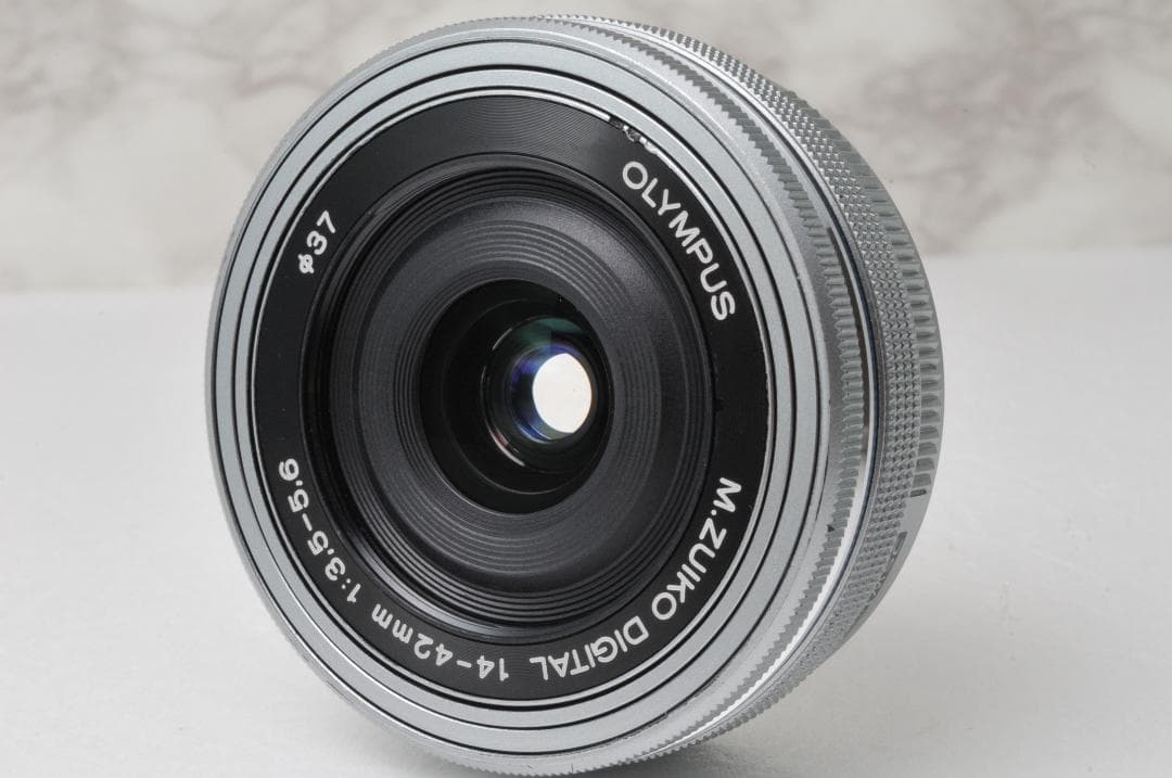 おしゃれ 大人気❣️OLYMPUS PEN E-PL10⭐️ホワイト