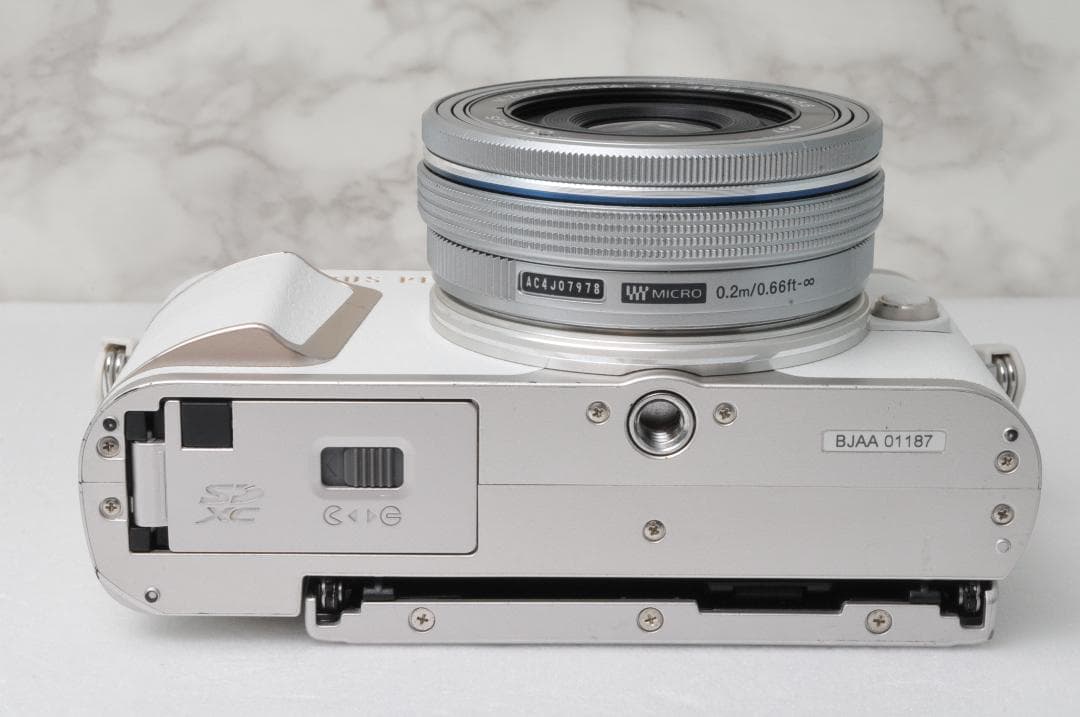 おしゃれ 大人気❣️OLYMPUS PEN E-PL10⭐️ホワイト