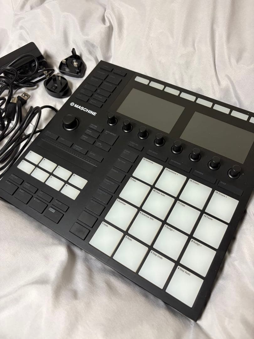 【ID有り】native instrument machine mk3