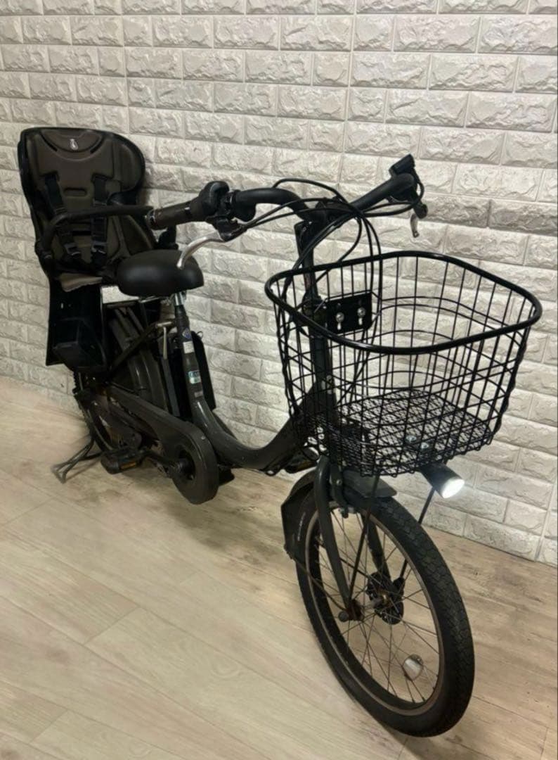 美品✨新品✨サドル✨バッテリー最高レベル✨ブリヂストンビッケ✨子供乗せ電動自転車