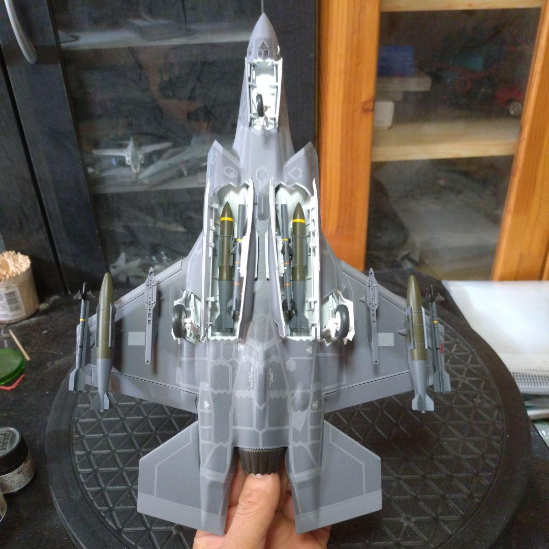 モンモデル 1/48 F35AライトニングⅡプラモデル塗装済み完成品