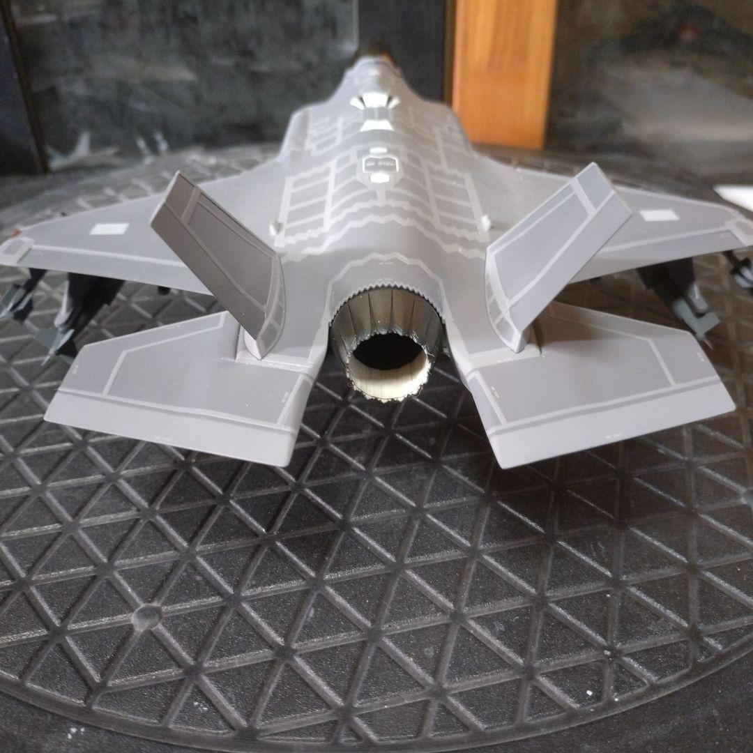 モンモデル 1/48 F35AライトニングⅡプラモデル塗装済み完成品