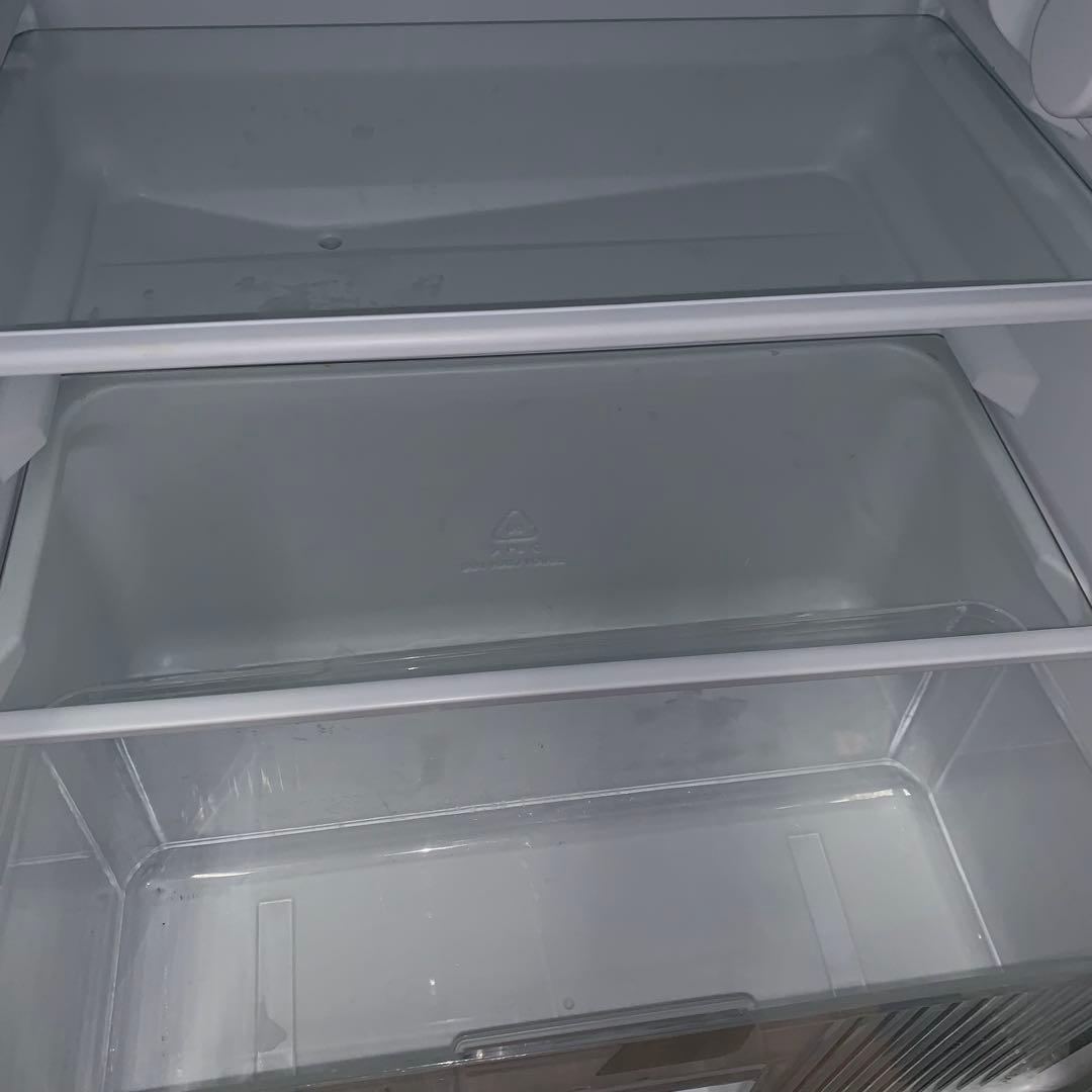 11r63. YAMADA SELECT 90L 冷凍冷蔵庫 YRZ-C09G1