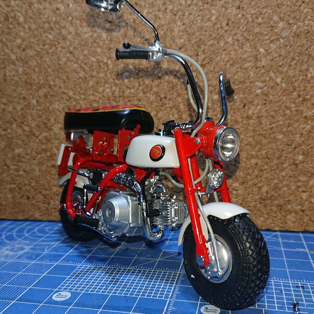 １/１０エブロ完成品