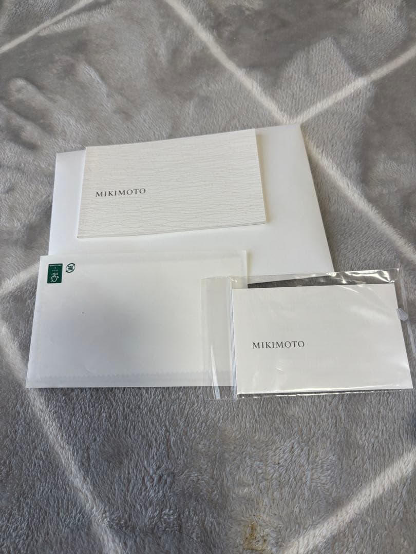 Mikimoto パール付きブローチ 専用ケース付き 〜幸福の木〜