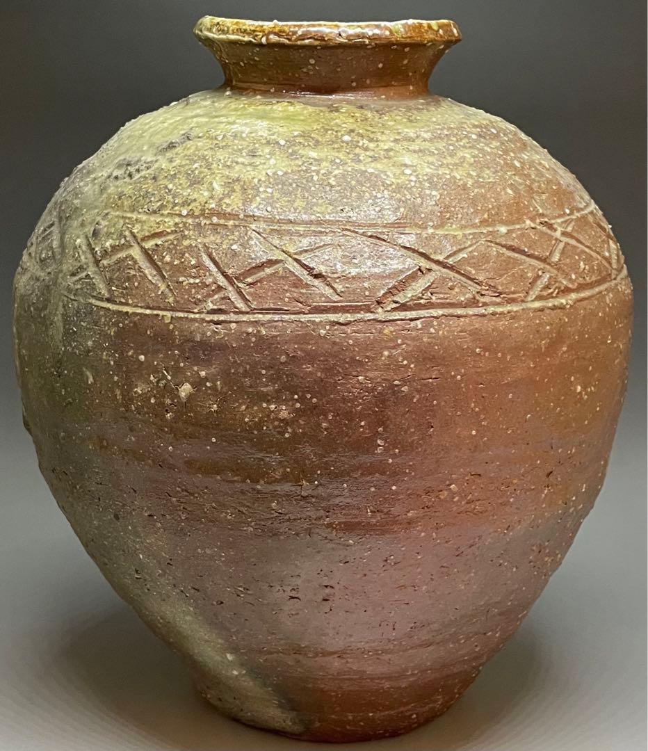 信楽焼　桧垣文壷　在銘　31cm 　　　n698