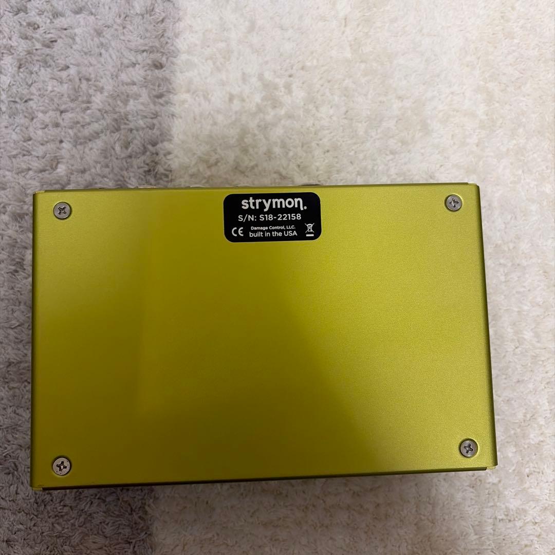 ギター strymon VOLANTE